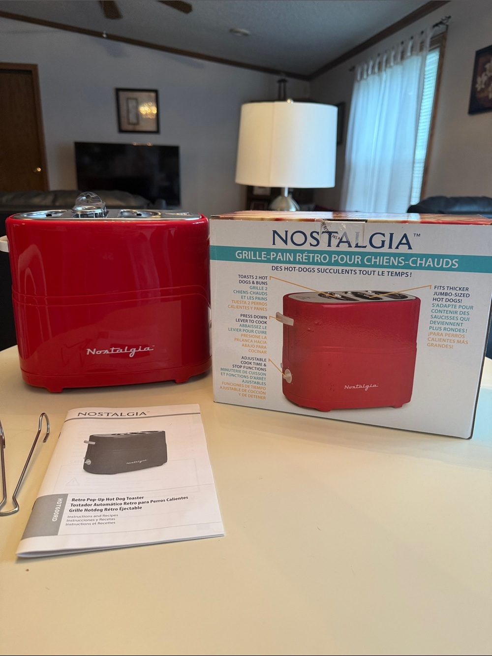Nostalgia Red Retro Pop-Up Hot Dog Toaster